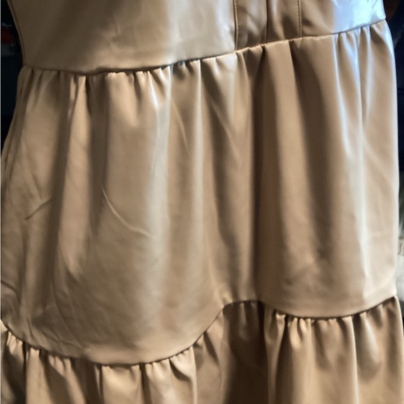 ENTRO RUFFLE VEGAN LEATHER DRESS - Picture 7 of 9